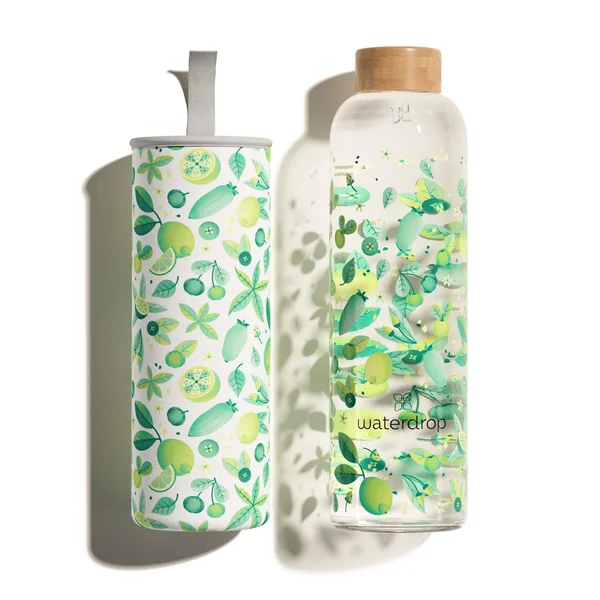 Waterdrop Glass Water Bottle (20 oz) - High-Quality Borosilicate Glass - Free Neoprene Sleeve - Green - Focus