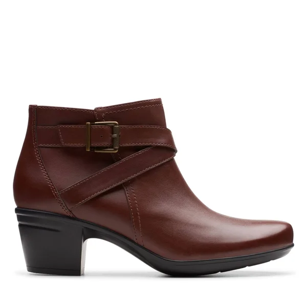 Clarks Emslie Cyndi (Mahogany Leather) Women's Boots