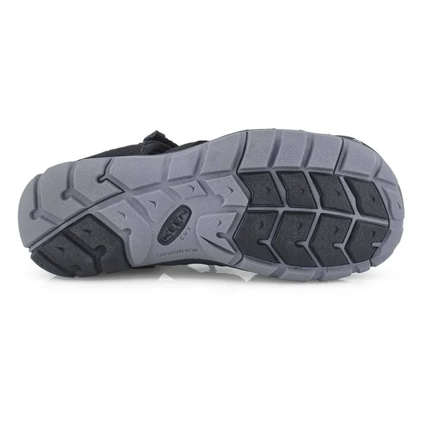 Keen Big Kids& Seacamp II CNX Sandals Size 4, in Black/Steel Grey
