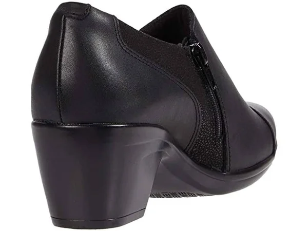 Clarks Emily Beales 8.5 Women's Navy
