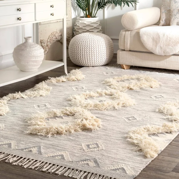 nuLOOM Savannah Moroccan Fringe Light Gray 6 ft. x 9 ft. Area Rug