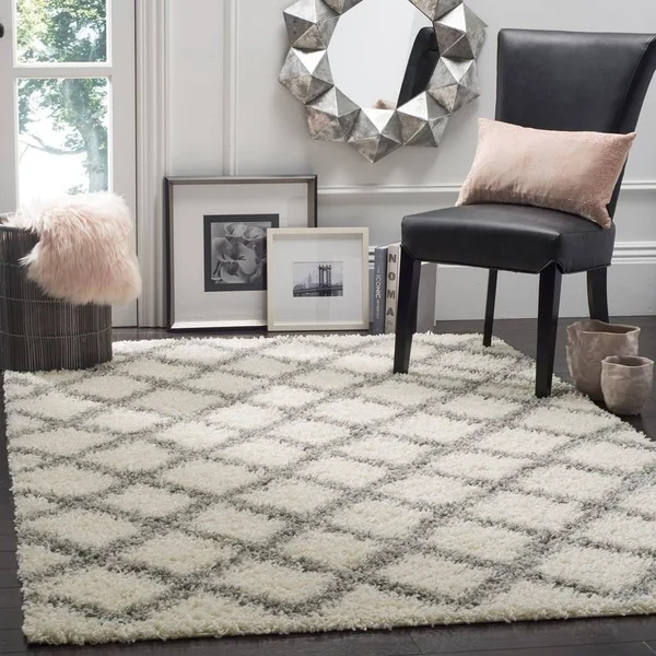 Safavieh Dallas Shag SGDS258F Ivory - Grey Rug 6& x 6& Round