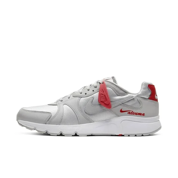 Nike Atsuma Photon Dust