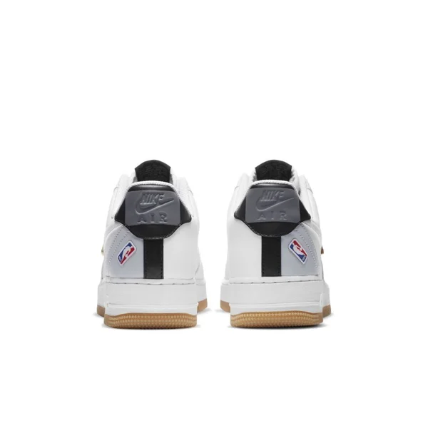 Nike Men Air Force 1 &07 LV8 White 7.5