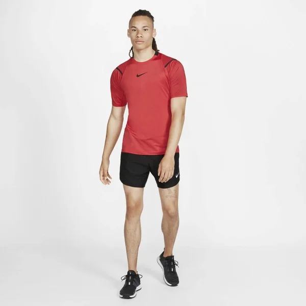 Nike Pro Aeroadapt Men's Short-Sleeve Top in Red - Size: Medium, BV5510-631